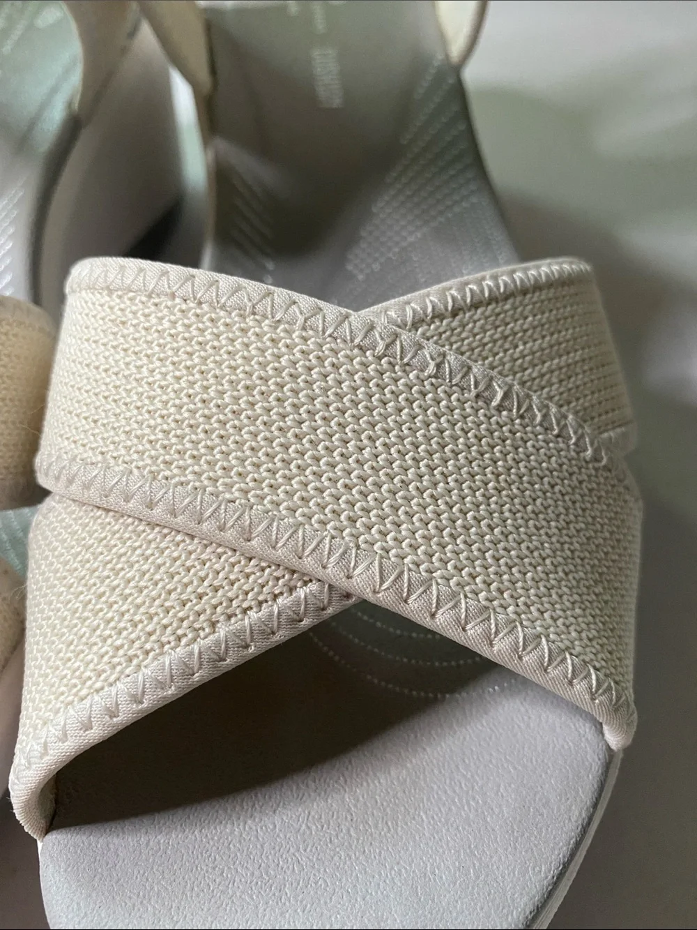 Clarks lightweight wedge
